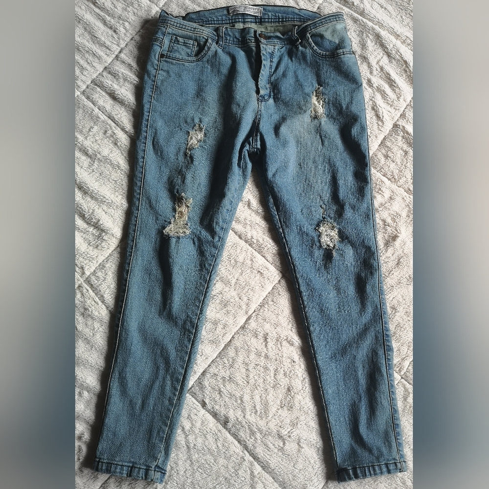 Superior jeans style. Size 33